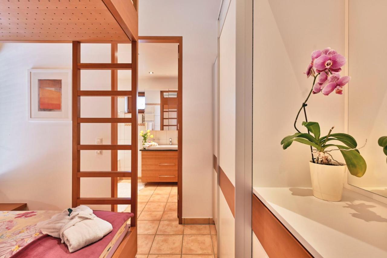 Appartements Haus Dr Muxel Лех ам Алберг Екстериор снимка